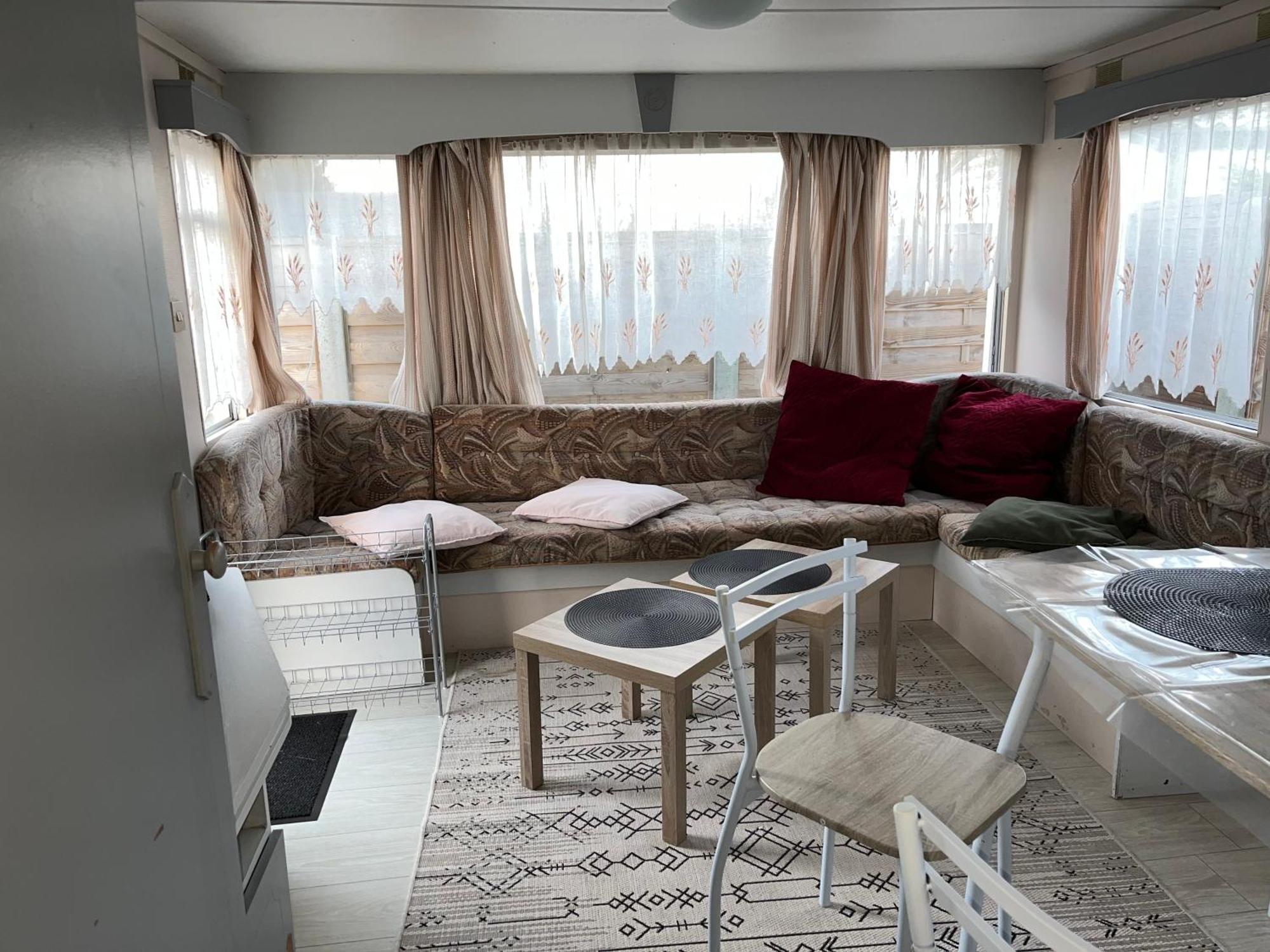 Le Familly Team Hotell Ardres Eksteriør bilde